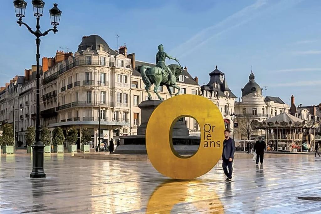 Le Petit Meuble Hyper Centre Apartment Orleans Luaran gambar